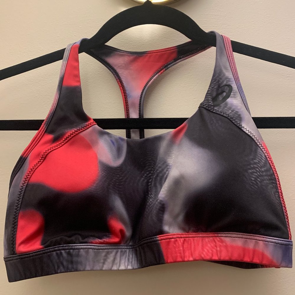 Active Cute Asics razorback Sports Bra Size: Medium